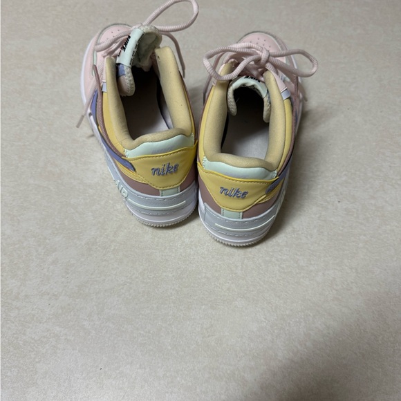 Nike Air Force 1 Light Pink Sneakers - Picture 7 of 15